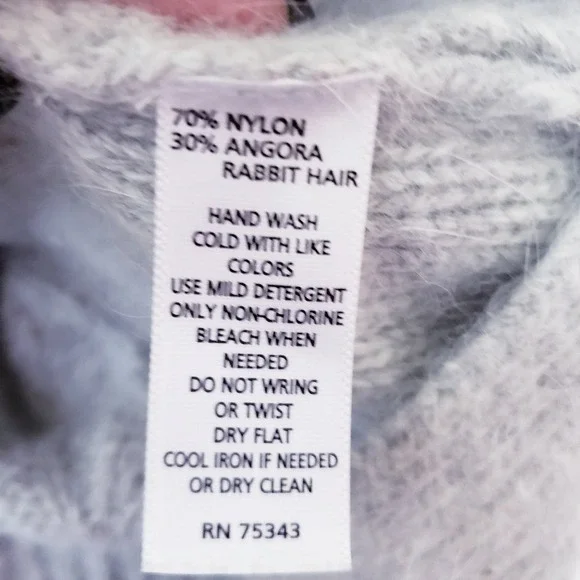 Fenn Wright Mason Angora Cozy Cable Knit Gray Sweater Women's Size Medium - Picture 5 of 5